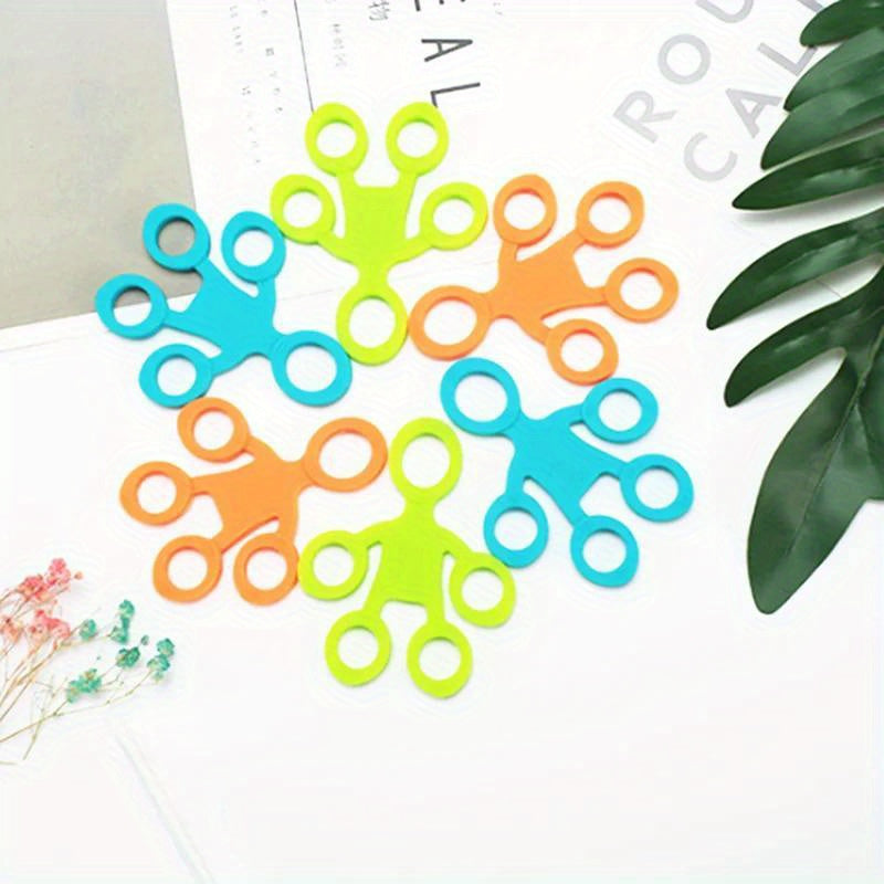 1pc Silicone Finger Grip Strengthener, Medium Tension Level, Hand Exerciser Ring for Finger Training and Strength Improvement